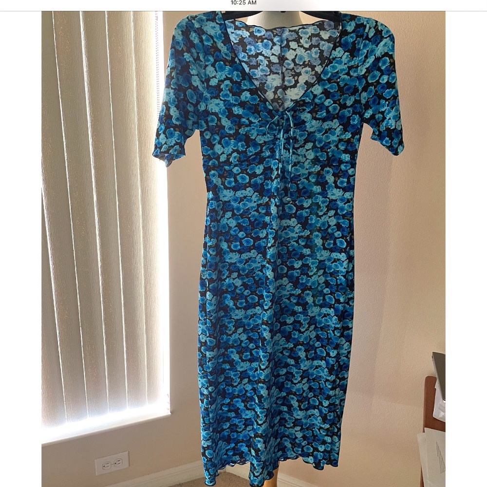 Trixxi fitted midi short sleeve 10-12